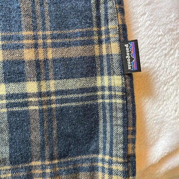 Patagonia Fjord Organic Cotton Flannel Shirt L Drifted Navy | Winter Layer - Picture 7 of 11